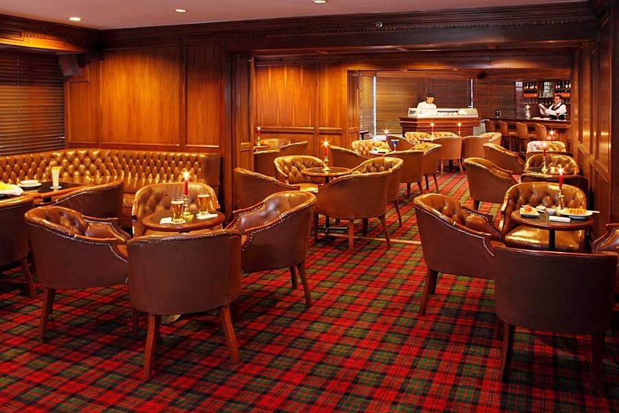 ホテル エステラル ラ フォンタナ ボゴタ エクステリア 写真 The interior of the bar