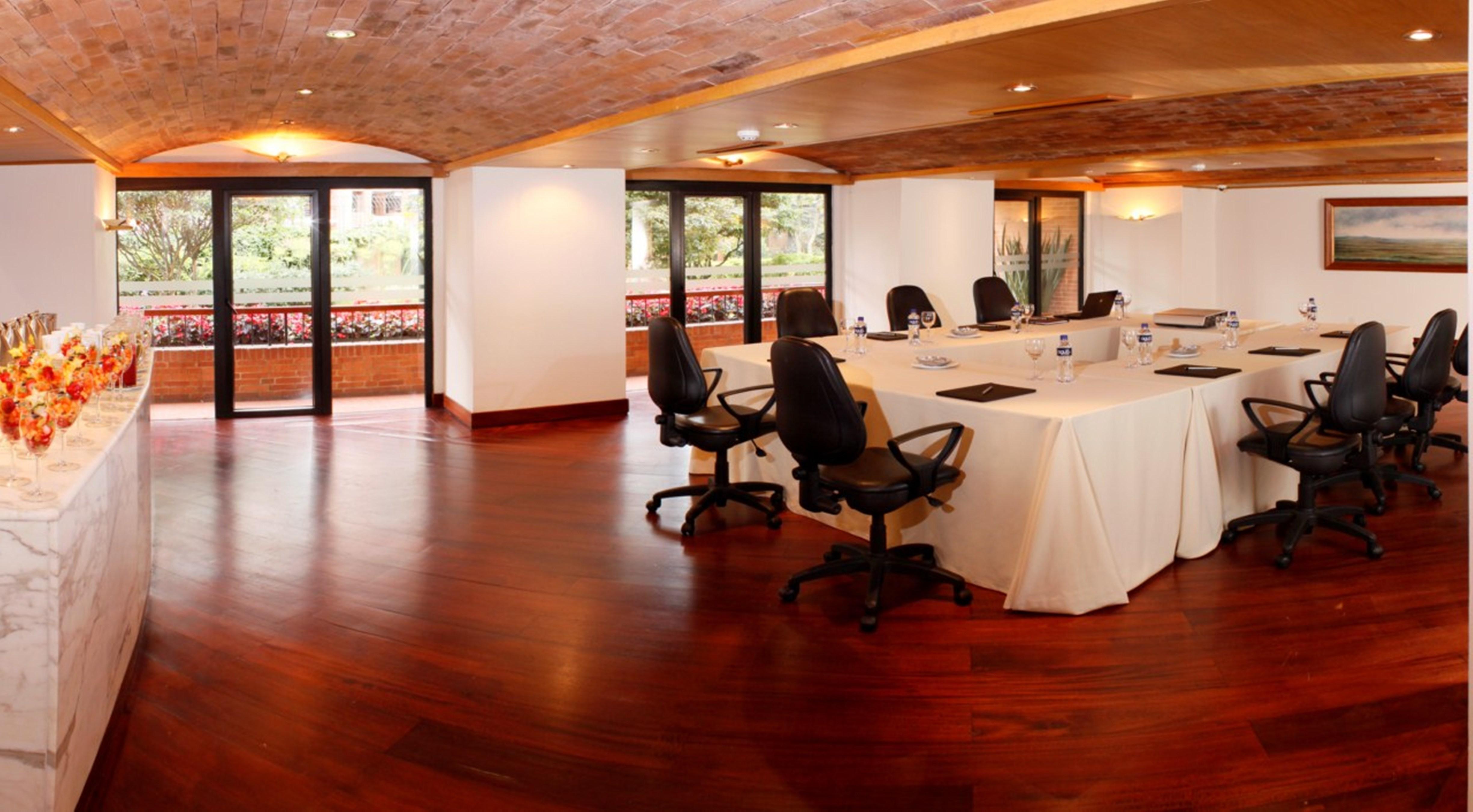 ホテル エステラル ラ フォンタナ ボゴタ エクステリア 写真 Meeting room at the hotel